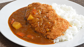 人気のあるカレー屋