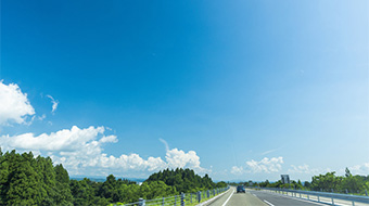 交通インフラと高速道路